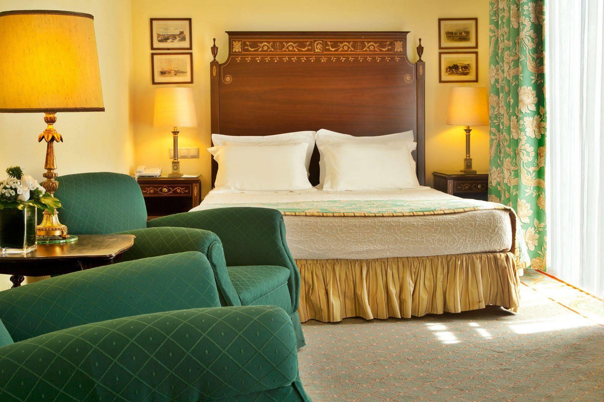 Avenida Palace 5*